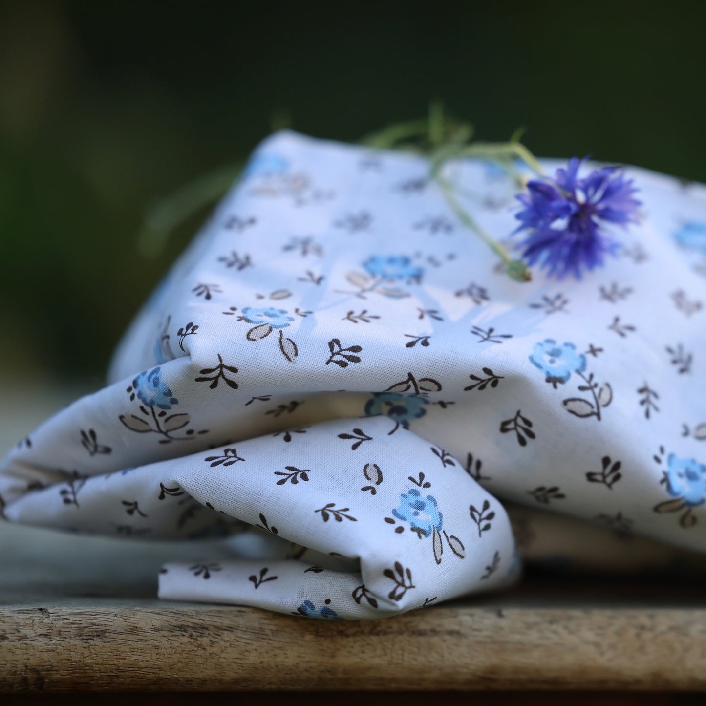 Coupon de coton imprimé Matin d'Avril, 100 % coton