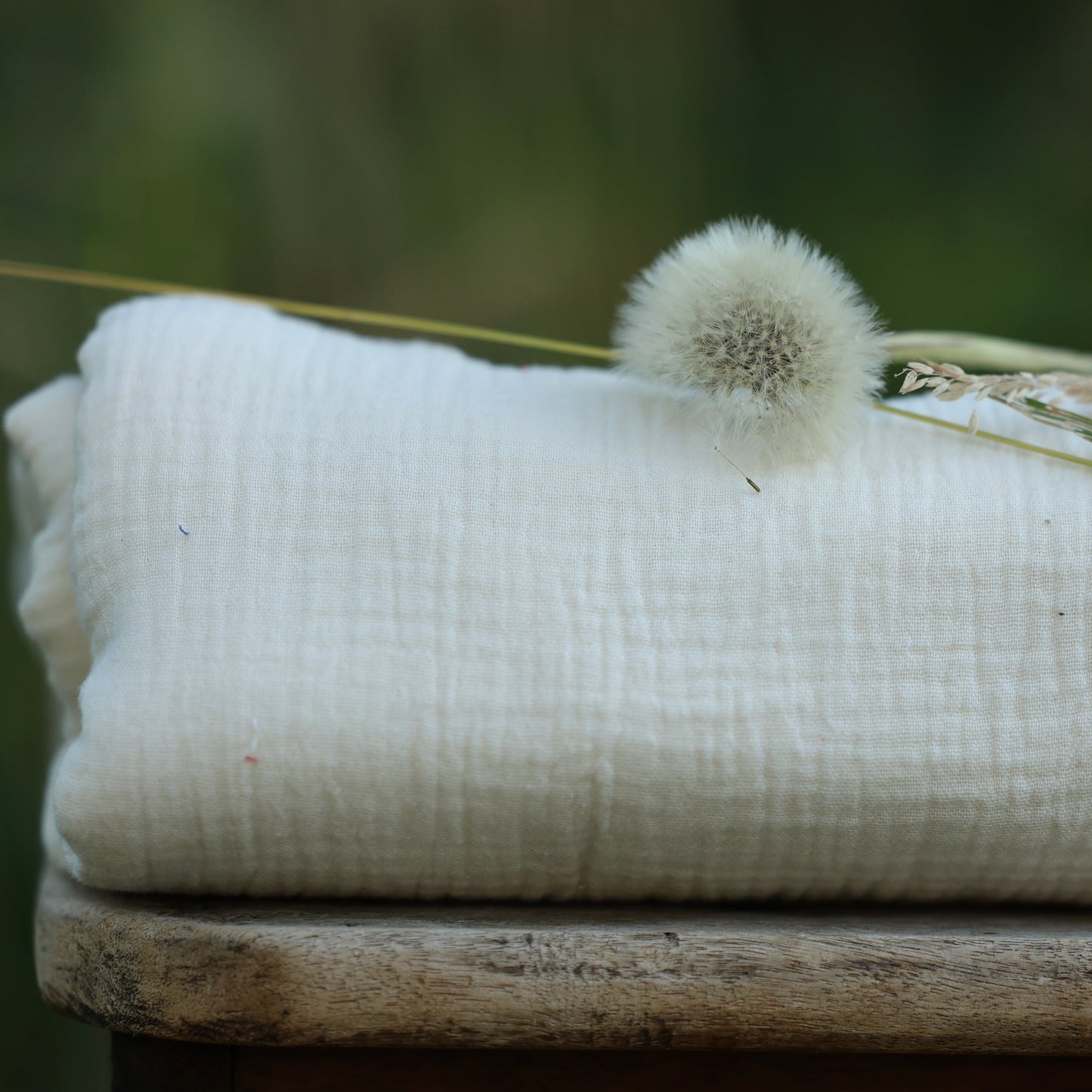 Coupon de double gaze gaufrée ivoire, 100 % coton